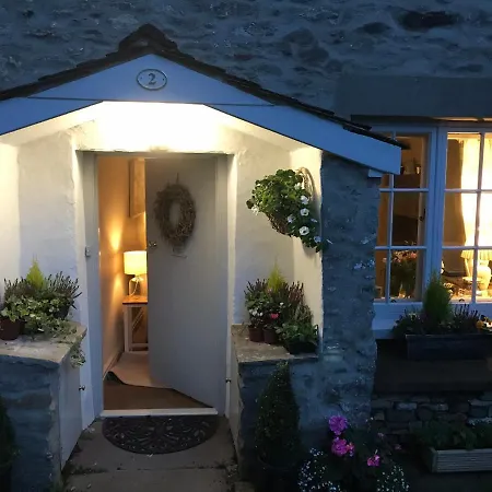 Hébergement de vacances No 2 *