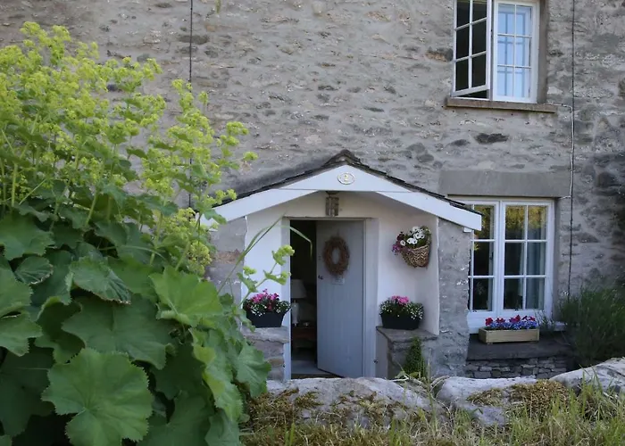 No 2 Kirkby Lonsdale