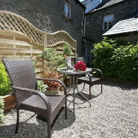 Σπίτι διακοπών No 2 *